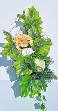Stroik cmentarz kompozycja wiązanka kwiaty
