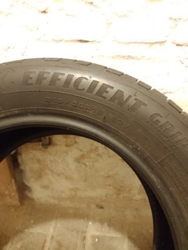 Opona Goodyear 215 55 16 efficient grip