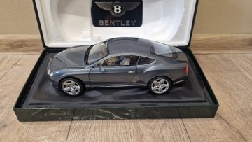 Minichamps BL835 Bentley Continental GT 2011 1:18