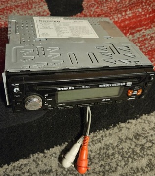 Radioodtwarzacz CD/MP3 samochodowy Rocker RC-257