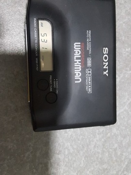 Walkman kasetowy SONY WM-F707