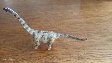 Dinozaur długość 20 cm