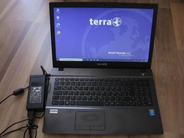 Wortmann Terra mobile 15,6" i5, 8GB, SSD 250GB W10