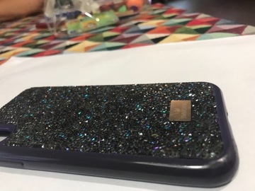 Etui Swarovski iPhone X / XS kryształy używane 