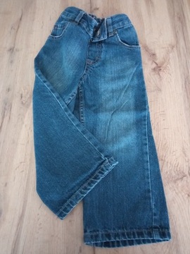 Spodnie  jeansy chłopięce 98-104