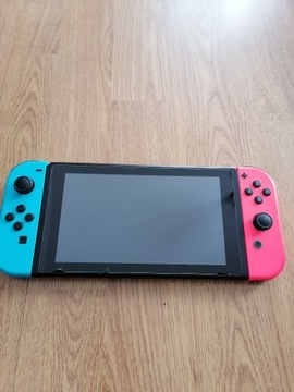 Konsola Nintendo Switch, gry + akcesoria