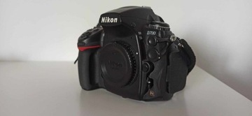 Nikon D700 body + baterie i karty pamięci