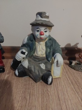 Klaun figurka porcelanowa "Pijak"