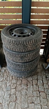 Opony zimowe NOKIAN 195/60R16