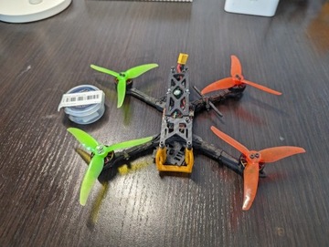 Rekon FPV Rekon4 FR 4 dron