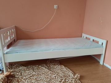 Łóżko z Ikei dla dziewczynki 170x80 z materacem