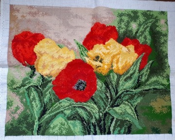 Obraz z tulipanami na prezent, haft krzyżykowy