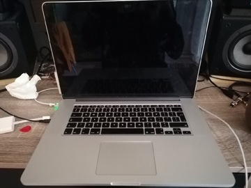 Macbook pro 15 2015 i7 2,5ghz, 16gb 128gb AMD gwarancja do sierpnia