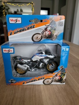 BMW R1250GS model 1:18 Maisto