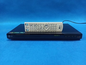 Odtwarzacz DVD/CD/ LG DP-522H / HDMI / USB / Pilot