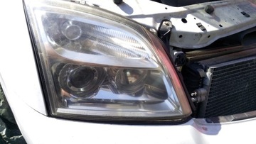 REFLEKTOR przednia lampa OPEL SIGNUM mkk