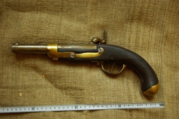 Pistolet czarnoprochowy 