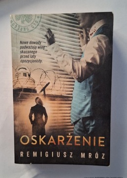 Oskarżenie  . . . .