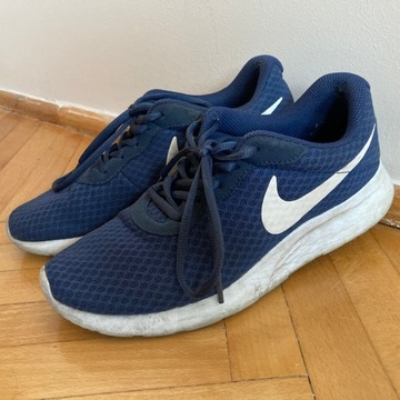 Buty Nike rozmiar 38.5 24.5cm