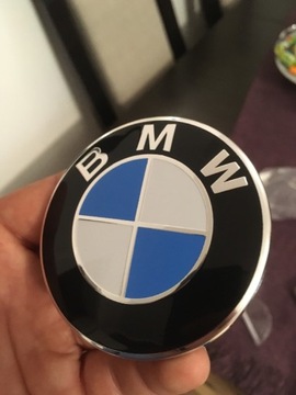 Znaczek BMW 74mm e46 e90 e91 e39 e89 klapa tył
