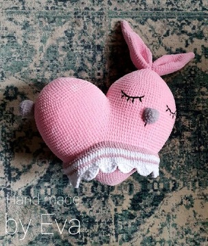 Mięciutka poduszka króliczek serce. Handmade