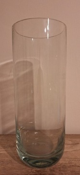 Szklany wazon, nowoczesny styl!