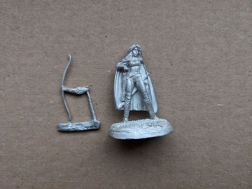 Dark Sword Miniatures Female Archer