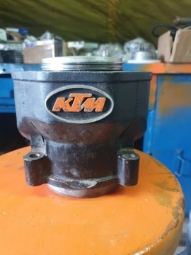 Ktm cylinder z tłokiem lc4 535