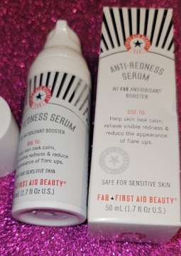 First Aid Beauty - Serum Na Zaczerwienienia 50ml