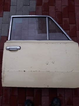Fiat 125p drzwi przednie prawe, kompletne