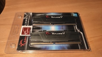 G.SKILL DDR4 16GB (2x8GB) 3000MHz CL15 Ripjaws V