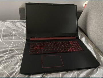 Laptop Acer AN517-51