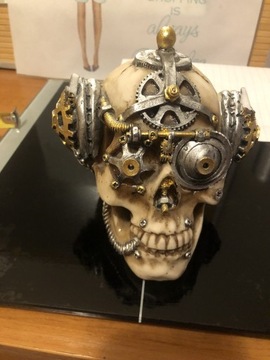Steampunkowa czaszka - techno gada big