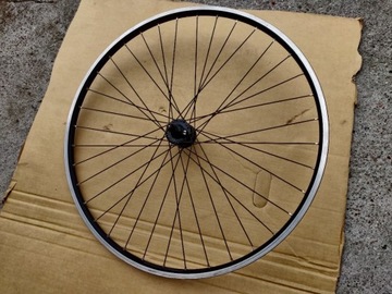 KOŁO 28" dynamo HUB PV-8