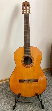 Gitara klasyczna Yamaha C-40 4/4  + akcesoria 