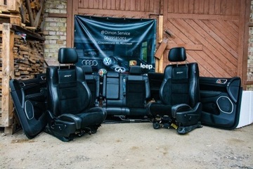 Wnętrze fotele środek Jeep Grand Cherokee SRT8