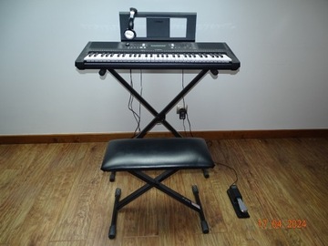 Keyboard Yamaha PSR-E373 + całe wyposażenie