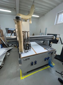 Maszyna CNC infotec 2015F 152x200cm