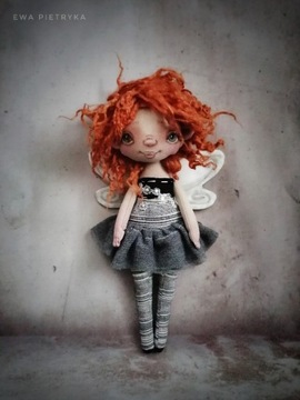 Artystyczna lalka kolekcjonerska e-piet aniołek 