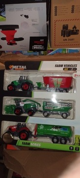 Zestaw pojazdów rolniczych traktor kombajn 