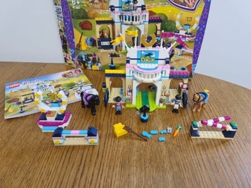 Lego Friends- Skoki Przez Przeszkody Stephanie 