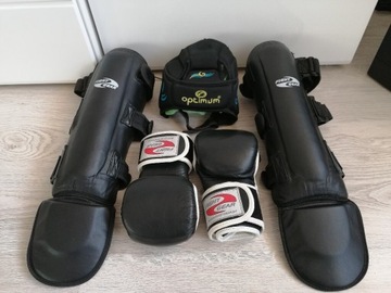 Ochraniacze do sztuki walki, kickboxing 