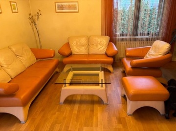 Zestaw wypoczynkowy Kler (2 sofy, fotel i pufa)
