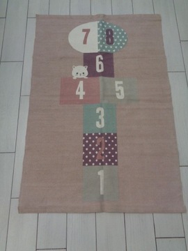 H&M Dywan do pokoju dziewczynki 90x130cm