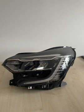 Renault Captur II lampa lewa Full led 260600666R