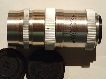 JUPITER - 11  4/135  M39 + adapter na M42 - nówka