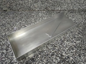 Blacha aluminiowa 58x20x5cm 3 ranty z zamknięciem