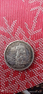 Dolar kanadyjski 