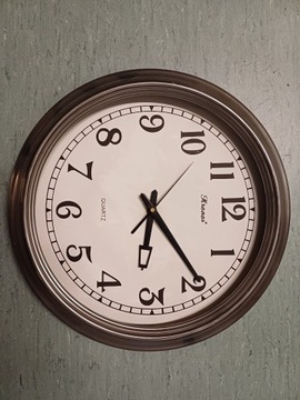 Zegar ścienny 41 cm, QUARTZ