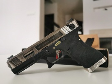 WE G18 Force Custom - SILVER Replika pistoletu